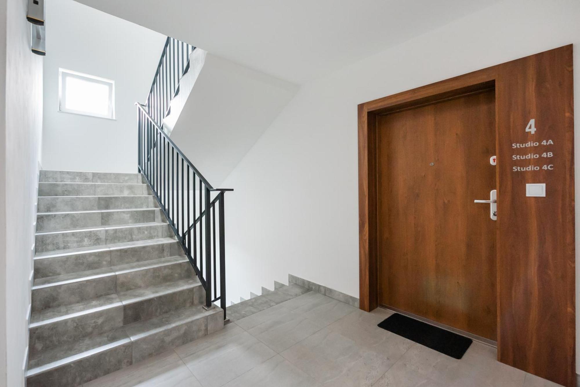 Hohome Comfy Apartments Varsovia Exterior foto